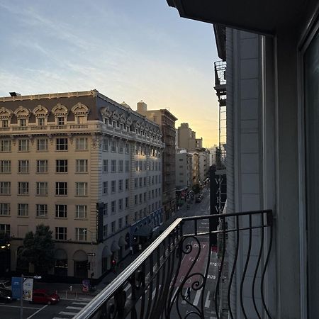 Warwick San Francisco Hotel Exterior photo